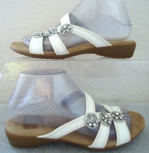 Jasmin Sandals Woman White Strappy Leather Slip On Metal Floral Pins Sz-6.5M - Picture 1 of 10