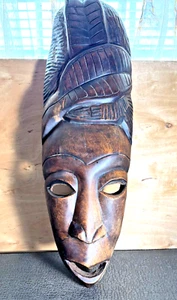 Hand Carved Wooden African Mask, Signed - Picture 1 of 10