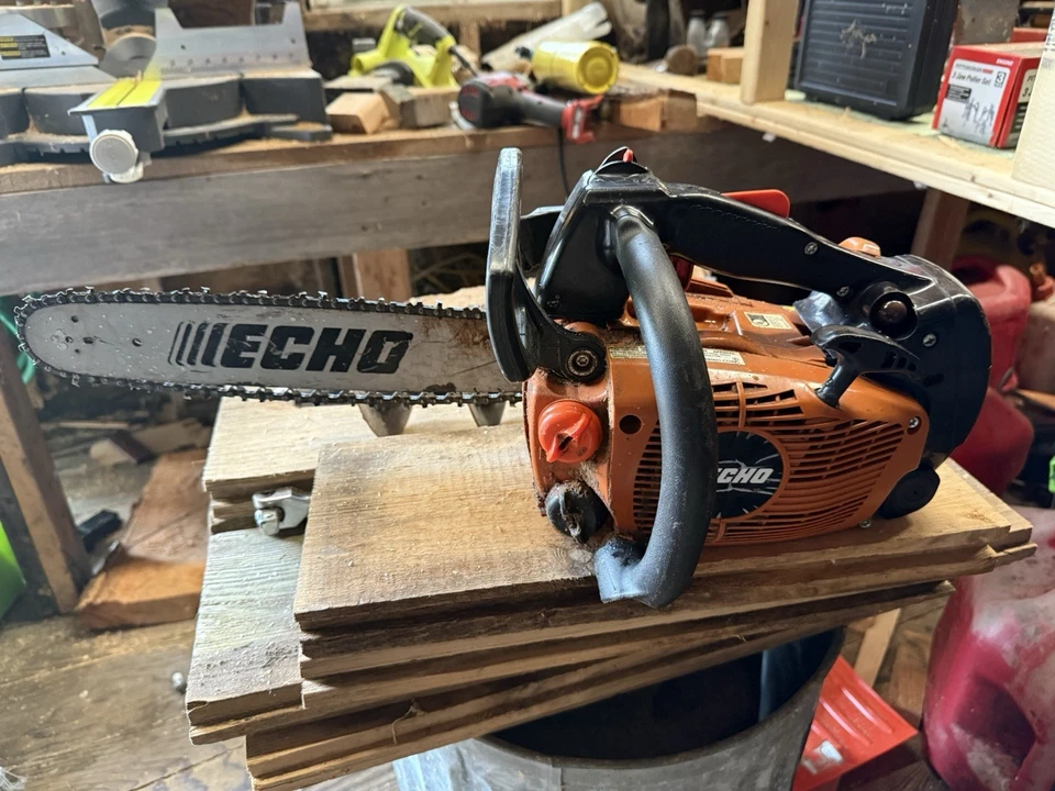 Echo CS-355T OEM Chainsaw with 14 Inch Bar and Chain / Free Shipping Used - Image 1 of 4