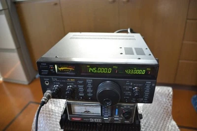 Ricetrasmettitore Icom IC-821 144MHz 430MHz All Mode testato funzionante - Immagine 1 di 4