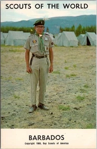 Postal de Boy Scouts 1968 "SCOUTS OF THE WORLD" / BARBADOS - Caribe / Sin usar - Imagen 1 de 2