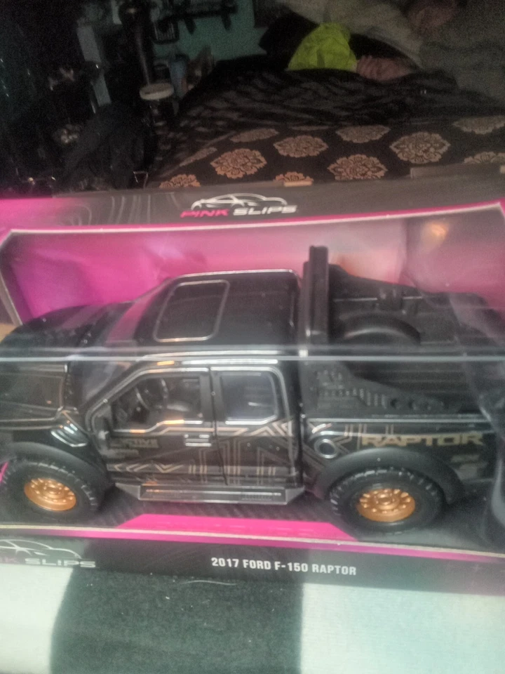 2023 jada 玩具 2017 福特 F-150 猛禽粉色拖鞋 — 第 1/1 张图片