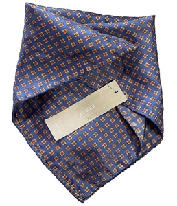NWT J Crew Men’s Silk Small Medallion Pocket Square Navy Blue 12x12 NEW - Picture 1 of 7