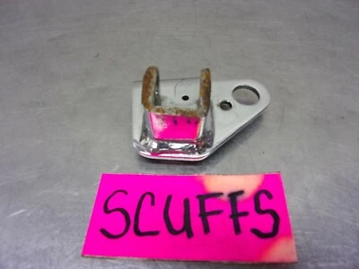 506 A TRIUMPH BONNEVILLE AMERICA 800 2006 OEM SOPORTE DE CLAVIJA DELANTERA (A) Foto 1 de 4