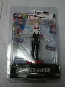 Entertainment Earth Spider-Gwen Holz Push Puppe - BRANDNEU VERSIEGELT - Bild 1 von 1