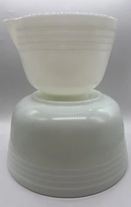 VTG Pyrex White Glass Mixing 2 Bowls For  Hamilton Beach Mixer Racine Wisconsin - Picture 1 of 18