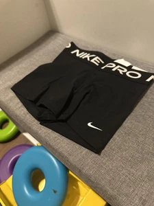 Nike Girls Nikepro Dri Fit Spandex Shorts DA1033-010 Size S Small Black/White - Picture 1 of 3