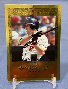 1997 - Donruss Elite Series GOLD STARS - Cal Ripken Jr. - Card #6 Orioles. HOF