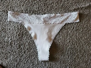 Maurices Women's Size 2X Nude Comfy Stretch Cotton Lace Trim Thong Panty NWT - Picture 1 of 1
