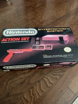 BNIB 1985 Nintendo NES Action Set Original Box , Original Packaging! No Papers - Image 1 of 4
