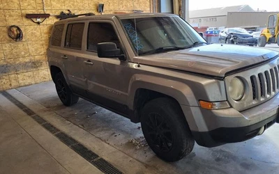 Brazo de control inferior derecho trasero jeep / plymouth patriot 2007-2017 1726522 Foto 1 de 4