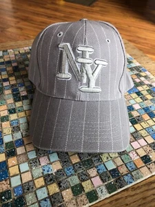 Sombrero New York Gris Rayas, Nueva York, Ajustable - Imagen 1 de 7