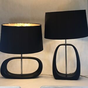 Elegant Mid Century Modern Black Sculptural Minimalist Abstract Geometric Lamps 