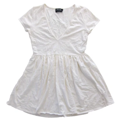 Nasty Gal слоновой кости хлопок Джерси эластичной короткий рукав v-образным вырезом Baby кукла платье маленький - Изображение 1 из 4