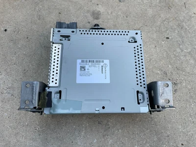 centralina autoradio radio monitor RENAULT CLIO 4 IV 281151761R - Immagine 1 di 2