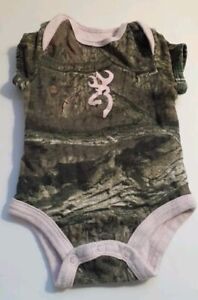 Browning Camo Pink And Green Newborn Body Suit One Piece Mossy Oak