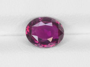 Rubí MADAGASCAR 1,38 quilates natural magenta rojo profundo ovalado con certificación GII - Imagen 1 de 9