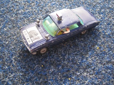 Corgi Toys 497 Oldsmobile Super 88 c  1:43 Mann f Uncle Auto 60er funktionsfähig - Bild 1 von 4