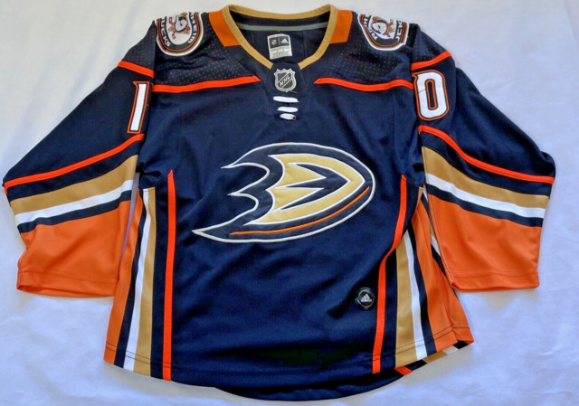 Corey Perry 05'06 White ROOKIE Anaheim Mighty Ducks Set 1 PHOTOMATCHED Game  Worn Jersey 1st NHL Point, 1st NHL Game