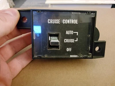 Interruptor de control de crucero Cadillac Fleetwood Brougham Deville 1977-1979 1610598 OE6 Foto 1 de 3