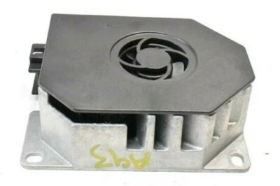 Amplificador Harmon Becker 2010-2015 Mercedes-Benz CLS550 CLS63 fabricante de equipamento original - Imagem 1 de 4