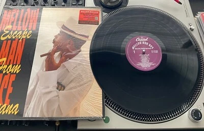 Mellow Man Ace – Escape From Havana OG 1989 Press LP in Picture Cover VG+ Shrink - Imagem 1 de 4