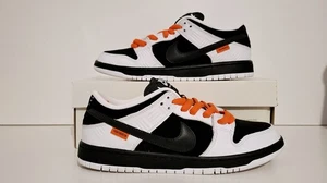 Nike SB Dunk Low Pro QS White/black-safety-orange UK8 TIGHTBOOTH - Picture 1 of 8