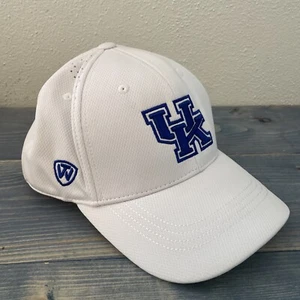 University of Kentucky WHITE Top of the World Fitted Baseball Hat - S/M (K4) - Picture 1 of 9