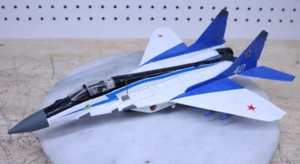 FRANKLIN MINT Armour 1/48 B11B630 Fulcrum Mig-29 AEROBATC TEAM KUBINKA RUSSIA US - Picture 1 of 18
