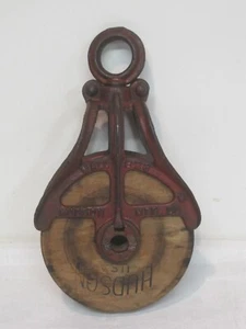 Antique Vintage HUDSON Mfg Co. Mall 823 Cast Iron & Wood Hay Barn Farm Pulley - Picture 1 of 10