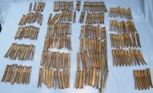 Vintage Lot 212 Wood Clothes Pins Mixed (Round/Flat/Metal Band) WV Farmhouse - Picture 1 of 4