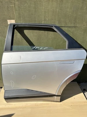 2022 HYUNDAI IONIQ 5 DOOR BARE REAR PASSENGER SIDE(DENT)and (SCRATCHSE)✅ - Image 1 of 4