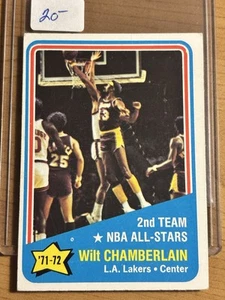 1972-73 Topps - #168 Wilt Chamberlain GOAT HOF Lakers Kansas GOAT - Picture 1 of 6