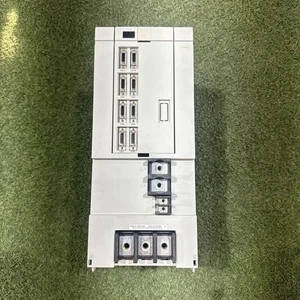 Mitsubishi MDS-C1-SPM-220 Servoantrieb - Bild 1 von 9