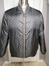 Louis Vuitton Jackets Eggshell Polyester Lambskin ref.275948 - Joli Closet