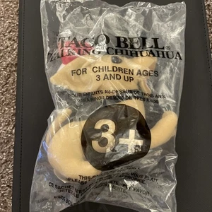 Taco Bell Talking Chihuahua Plush Dog Toy Vintage Sealed & Works!! - Picture 1 of 2