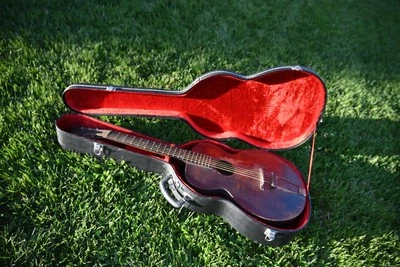 1919 Gibson L-Jr arch top Guitar SN: 11613/11000  - Image 1 of 4