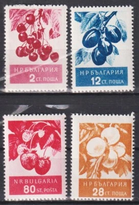BULGARIA  Mint stamps Flora Fruits 1956 avdpz - Image 1 of 4