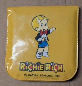 Vintage 1982 RICHIE RICH - Harvey Features - cartoon character - yellow plastic - Picture 1 of 5