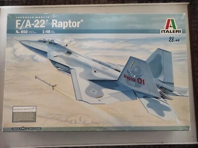 ITALERI #850 F/A-22 "Raptor" 1:48 - Immagine 1 di 3