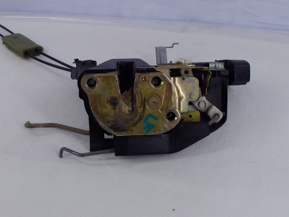 Actuador de bloqueo de pestillo de puerta izquierda conductor delantero Toyota Sequoia 2001-2007 OEM Foto 1 de 4