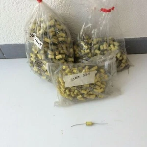 LOTTO 1000 PZ CONDENSATORI POLIESTERE ASSIALI 33 KPF 400 V .0033/10% PROCOND - Imagen 1 de 3