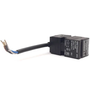 Schmersal AZ17-02ZK-2243-0.1 Sicherheitsschalter, 30 N, 2 m/s, 4A 230 VAC -30 bis 80°C - Bild 1 von 4