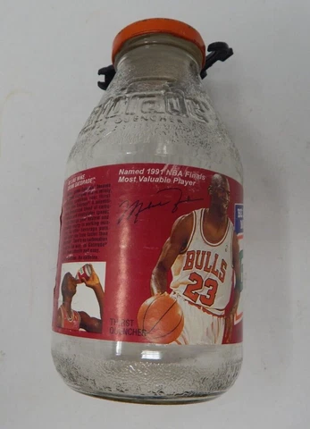 Michael JORDAN 1992 Glass Gatorade Bottle Empty Nike NBA Bulls Fruit Punch Cover