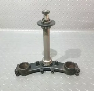 ♻️ Kawasaki ZZR 600 D ZX600 D 1990 - 1992 Bottom Yoke Lower Fork Clamp ♻️ - Picture 1 of 14