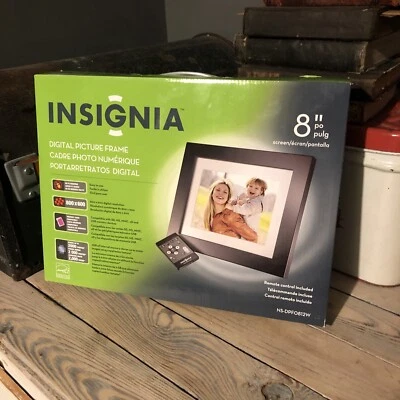 INSIGNIA 8" Digital Picture Frame - 800 x 600 Res. Model NS-DPF0812W  Open Box - Image 1 of 4