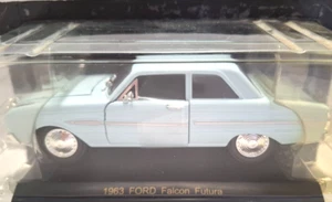 EDICOLA 1:32 AUTO DIE CAST 1963 FORD FALCON FUTURA - Foto 1 di 1