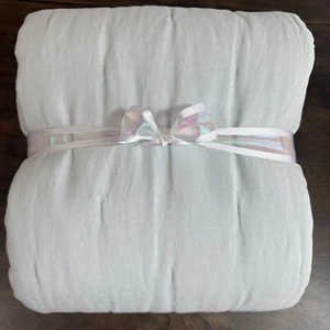 POTTERY BARN BELGIAN FLAX LINEN TUFTED QUILT KING / CAL. KING ~ BLUE FROST - Picture 1 of 18