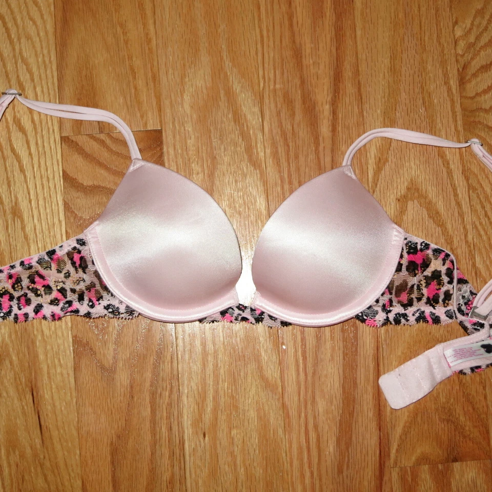 32A DE COLECCIÓN SUJETADOR ROSA VICTORIA'S SECRET ULTIMATE PUSH UP Lg.PADS DEMI ANIMAL NUEVO Foto 1 de 1