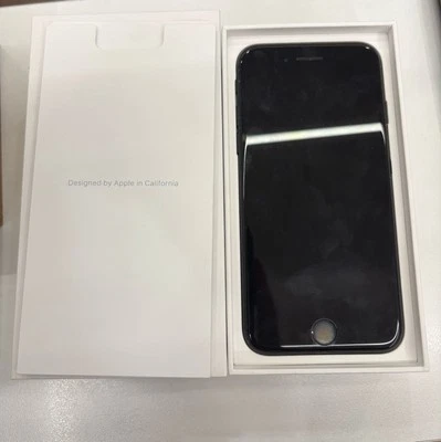 Apple iPhone 7 - 32GB - Nero Opaco (Sbloccato) - Immagine 1 di 2
